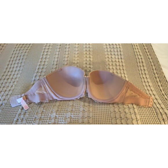 Victoria Secret  Bra Nude Strapless Size 32DDD Underwire with Lace Overlay Sexy! - Picture 10 of 10